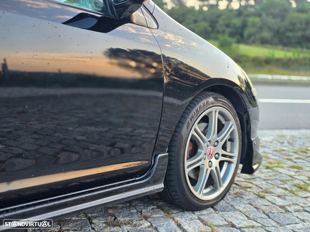 Honda Civic 2.0i Type-R - 3