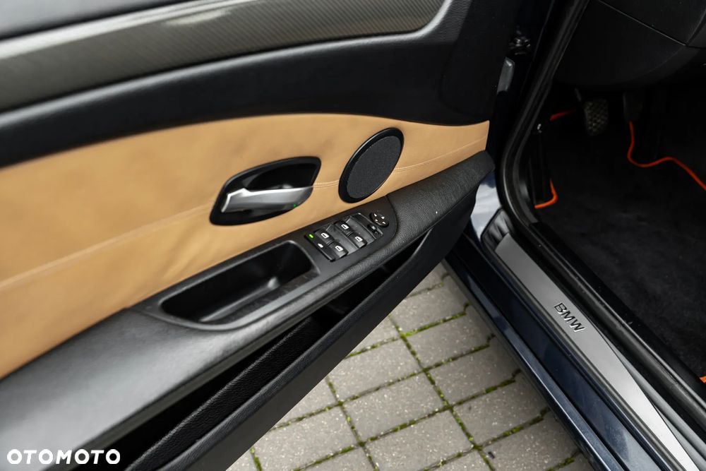 BMW Seria 5 525xi Edition Exclusive - 25