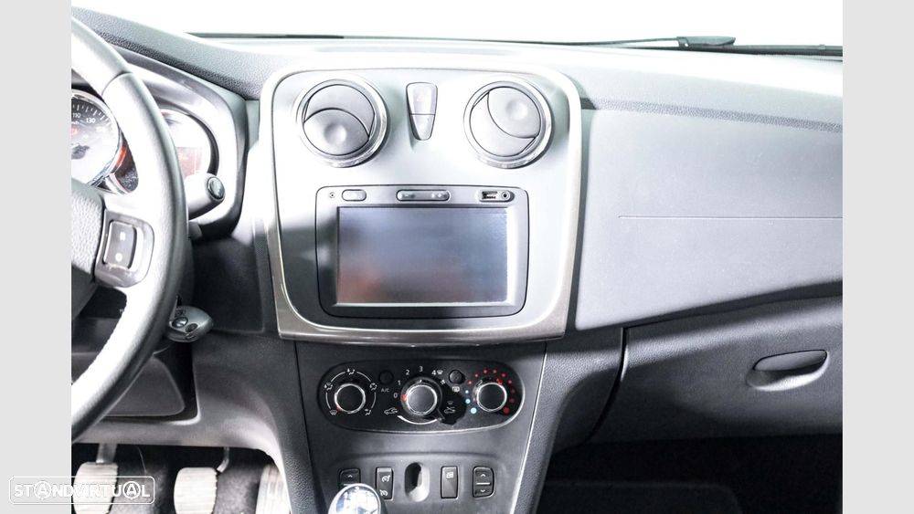 Dacia Sandero 1.5 dCi Stepway - 13