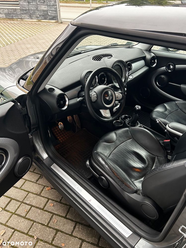 MINI Cooper S - 6