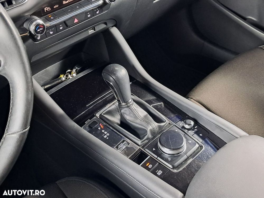 Mazda 3 - 25