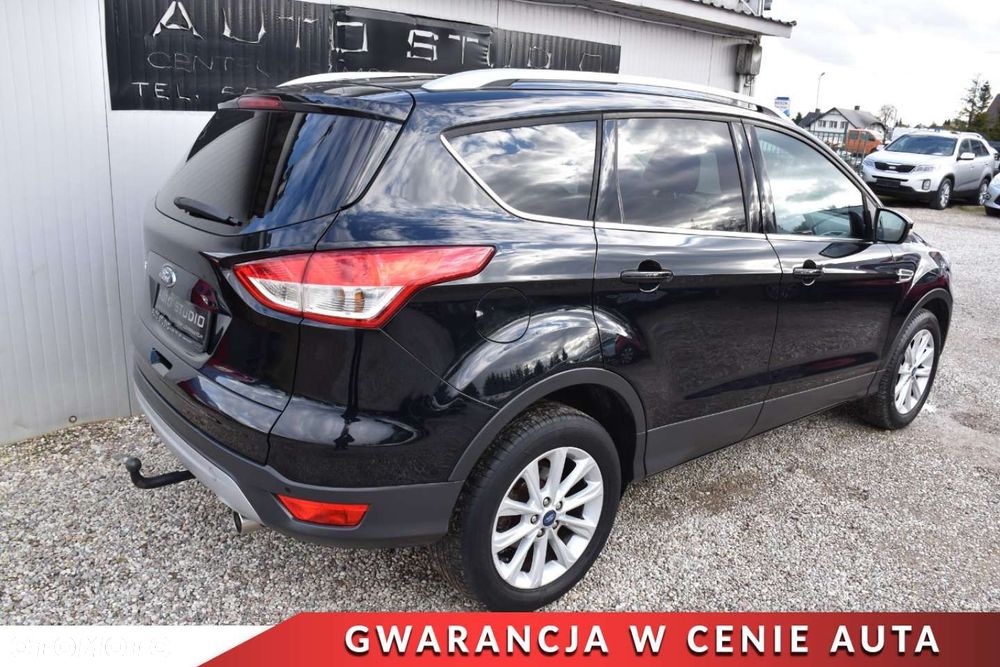 Ford Kuga 2.0 TDCi 2x4 Titanium - 38