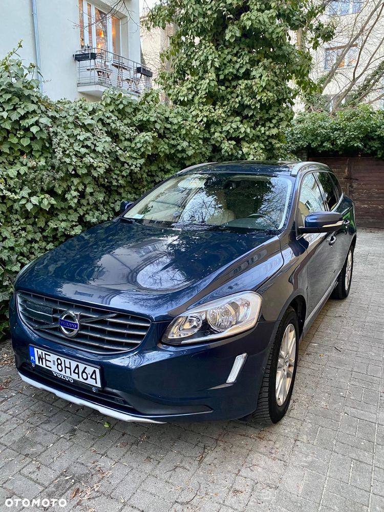 Volvo XC 60 T5 Geartronic Momentum - 1