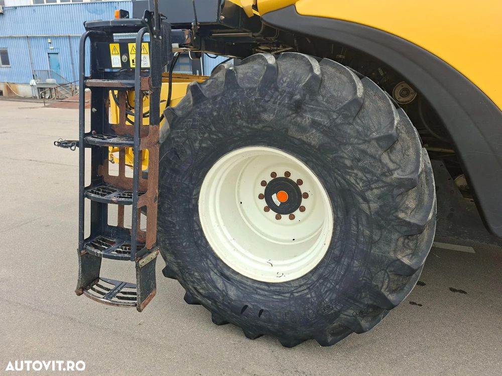 New Holland CX 6.90 ST5 COMBINA AGRICOLA CU HEDER PAIOASE 760CG 6,70M/22FT VF SI CARUCIOR TRANSPORT - 7