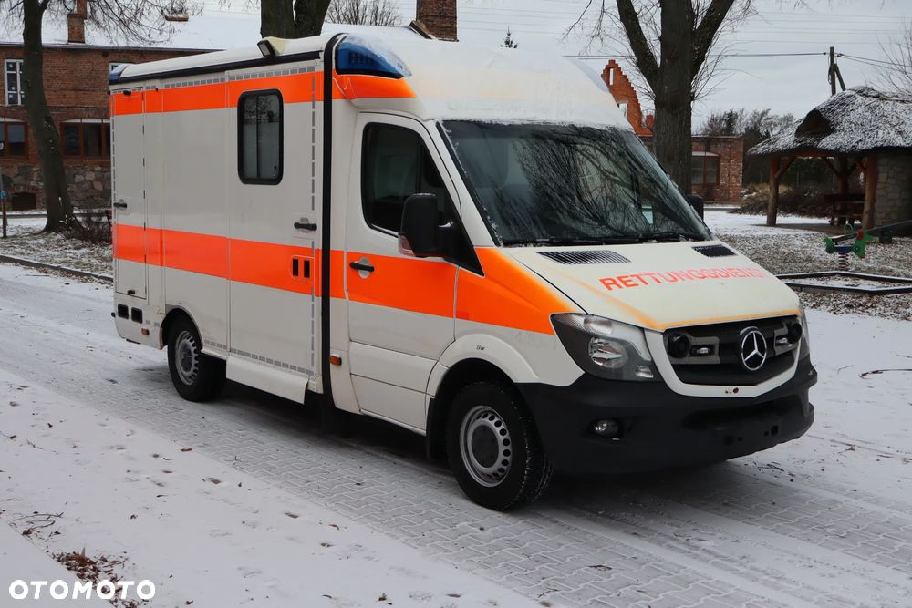 Mercedes-Benz SPRINTER - 4