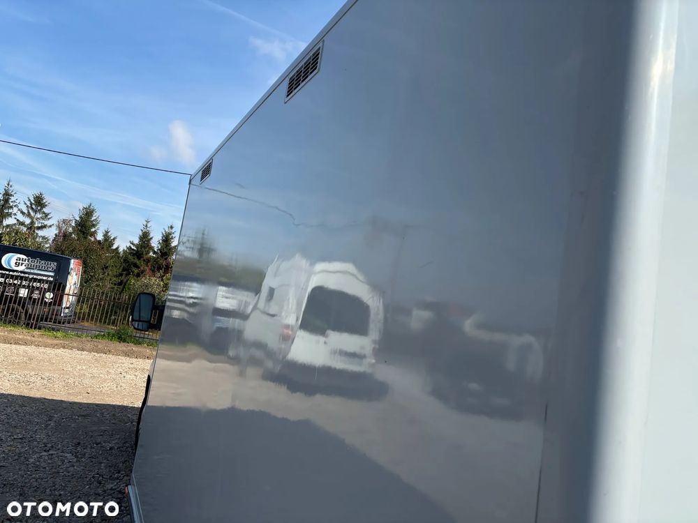 Renault Master - 33