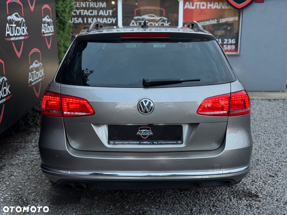Volkswagen Passat - 11