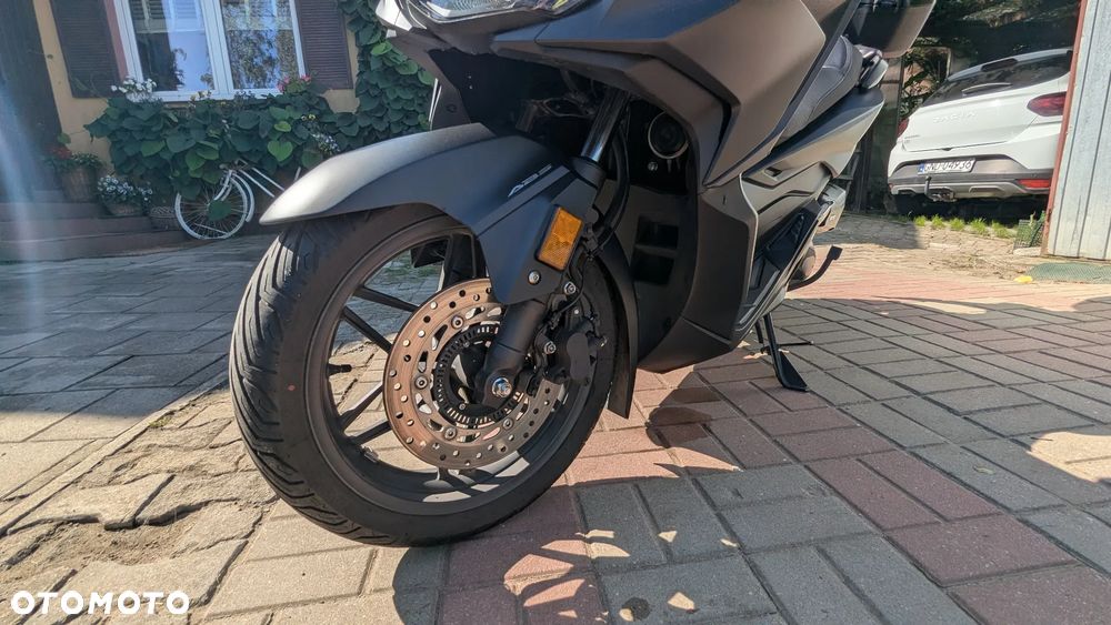 Honda NSS - 13