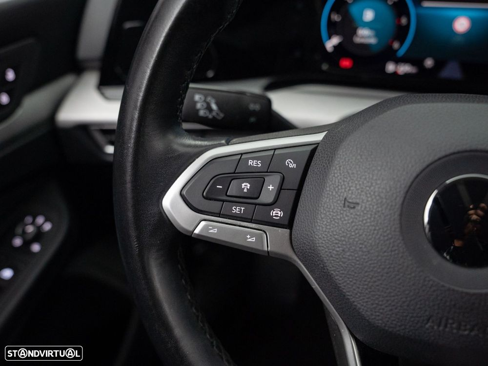 VW Golf Variant 2.0 TDi Life - 19