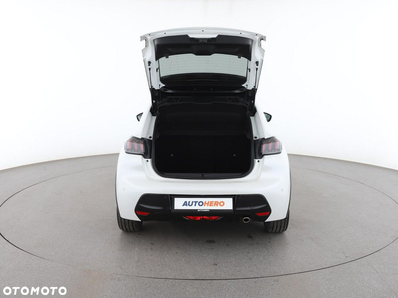 Peugeot 208 PureTech 100 GT Pack - 19