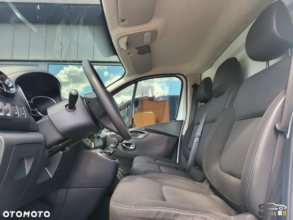Renault Trafic - 14