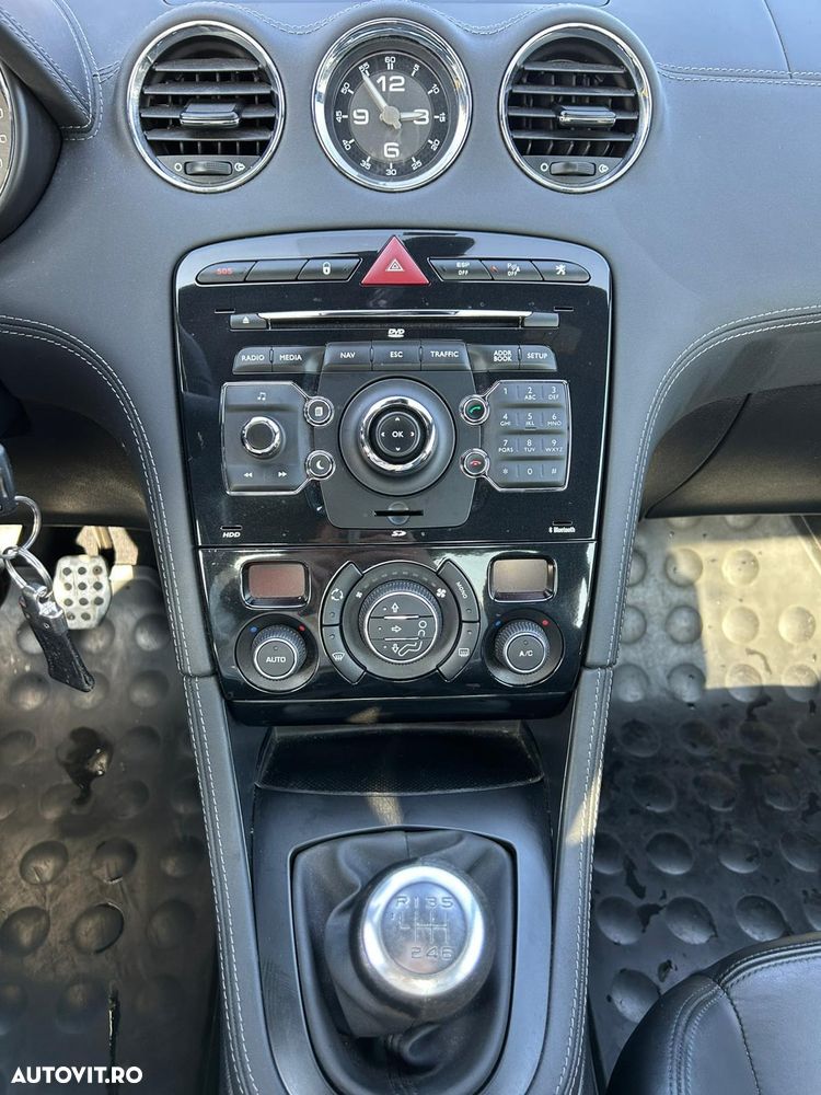 Peugeot RCZ 1.6 THP Sport - 10