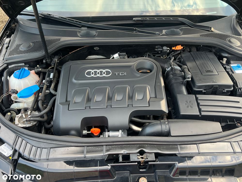 Audi A3 Sportback 2.0 TDI DPF S line Sportpaket - 37