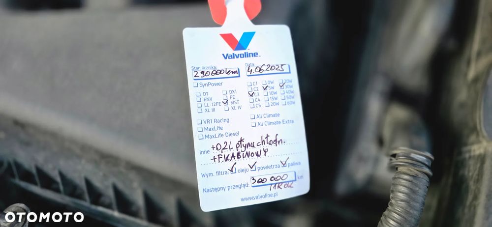 Toyota Avensis 2.0 D-4D - 18