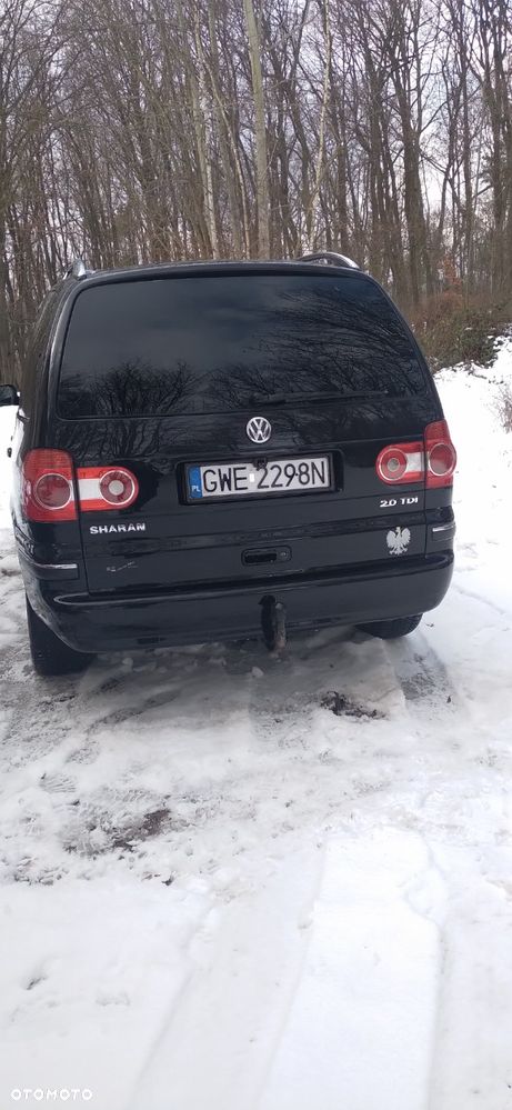 Volkswagen Sharan 2.0 TDI DPF Exclusive Edition II - 2
