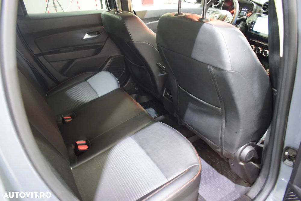 Dacia Duster TCe 150 EDC Extreme - 12