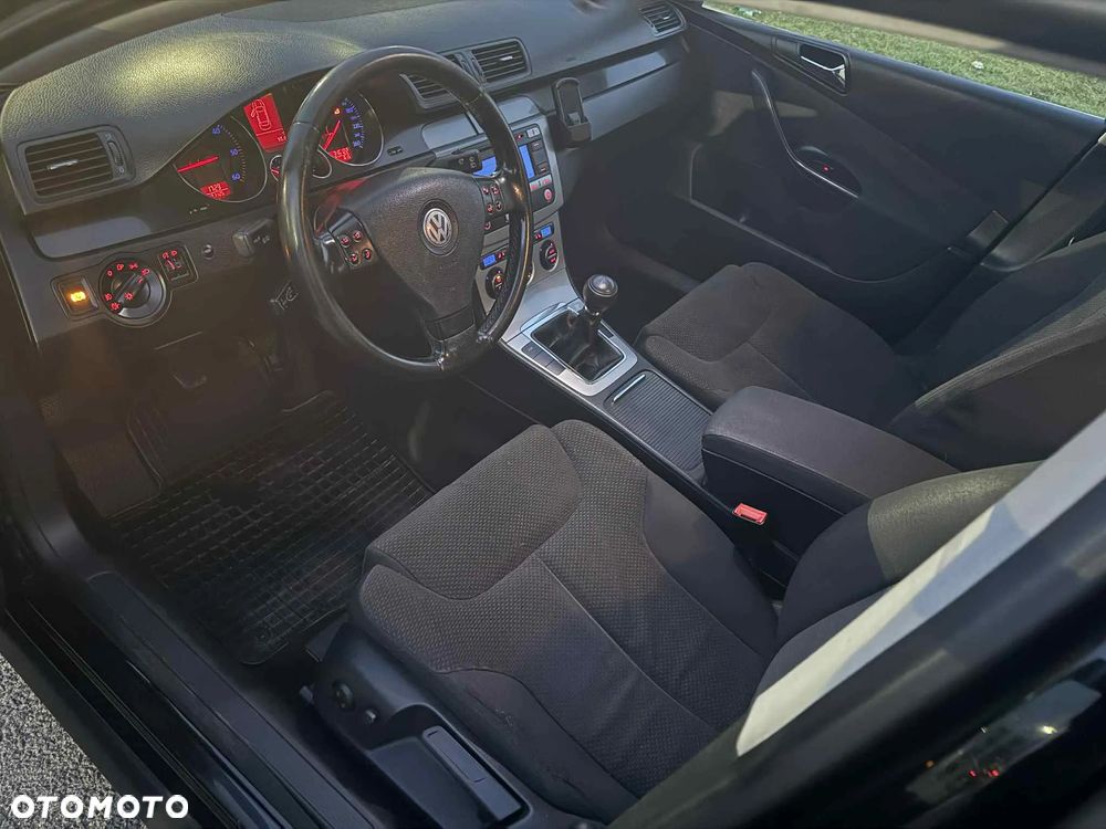 Volkswagen Passat Variant 2.0 TDI Comfortline - 2