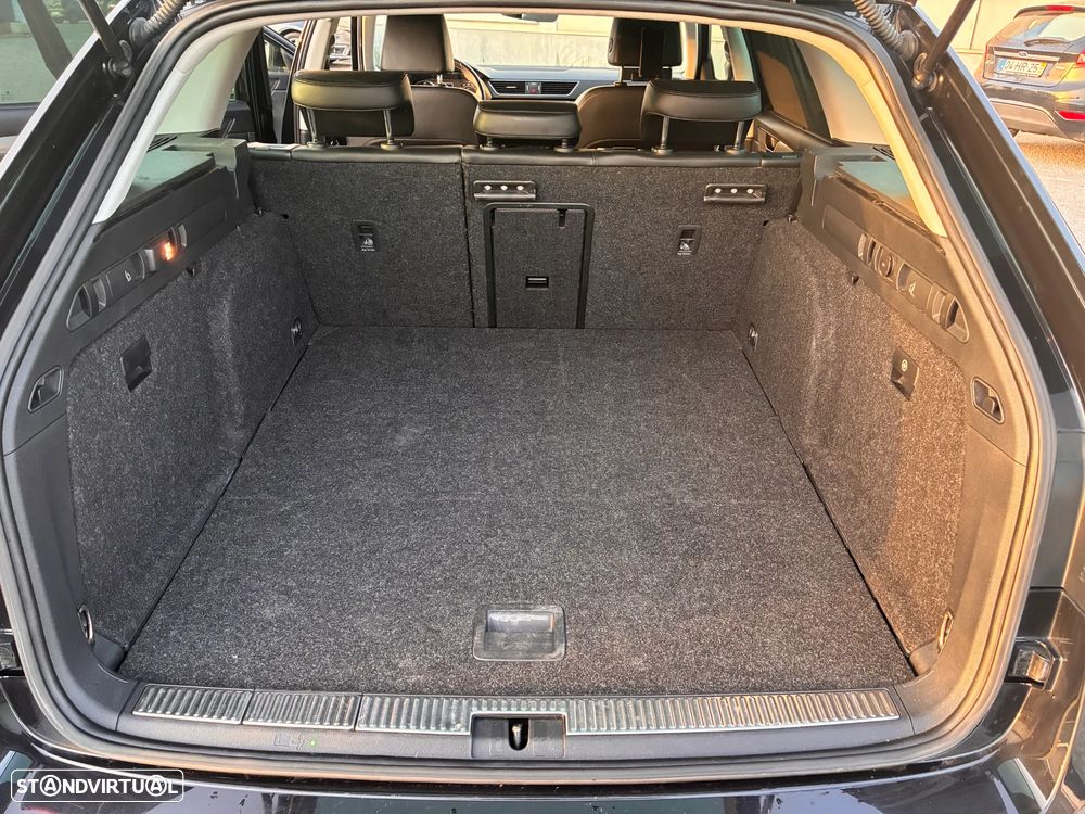 Skoda Superb Break 2.0 TDI Style DSG - 6