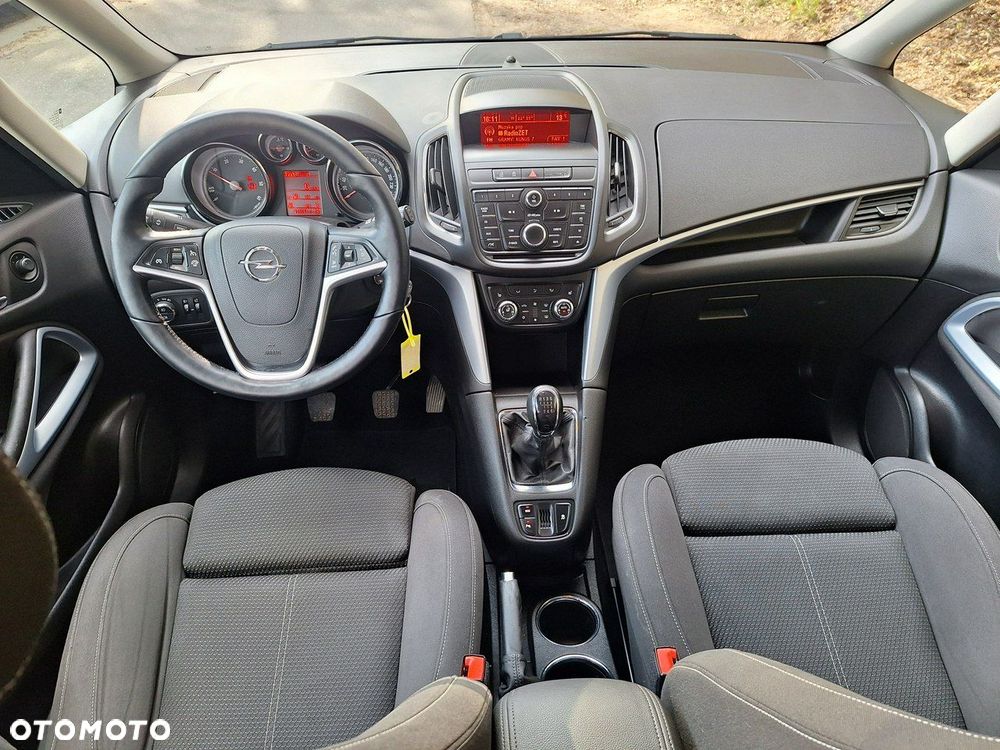 Opel Zafira - 5