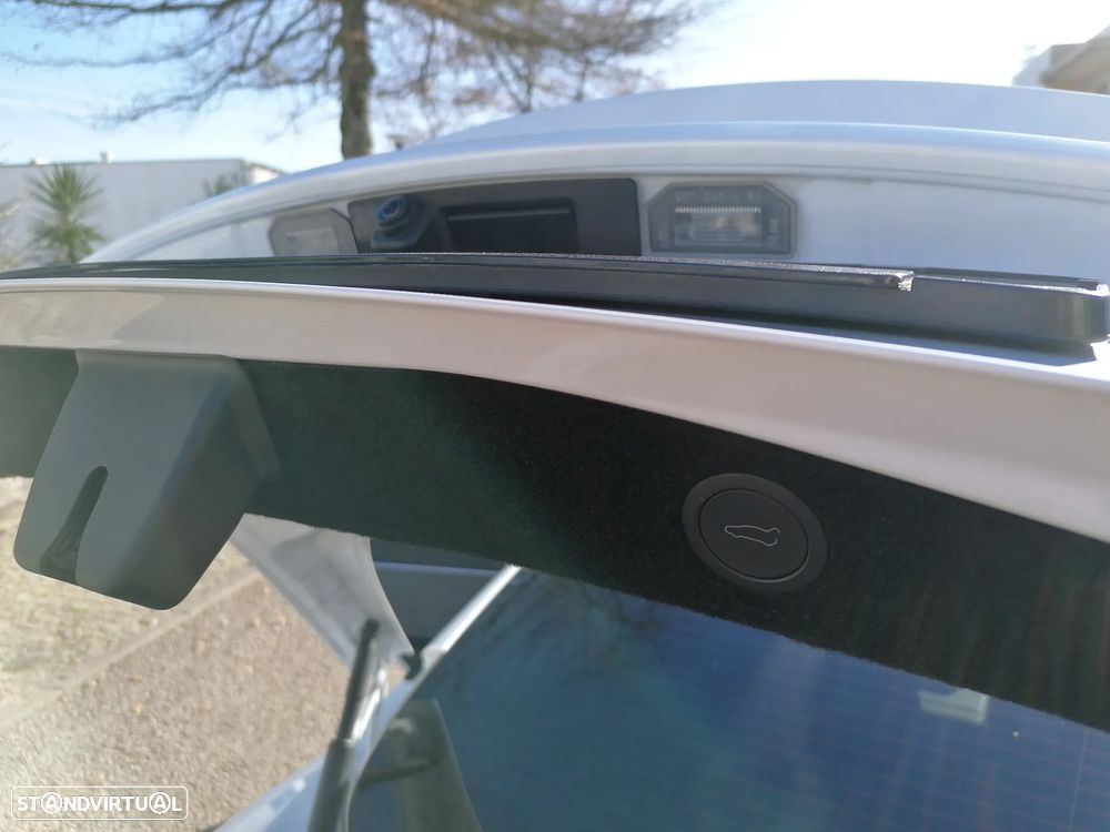 Tesla Model 3 Tração Traseira - 19