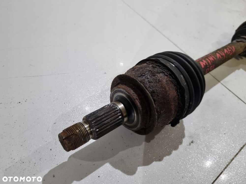 MINI COOPER R56 PÓŁOŚ LEWA KRÓTKA 1.4 16V - 3