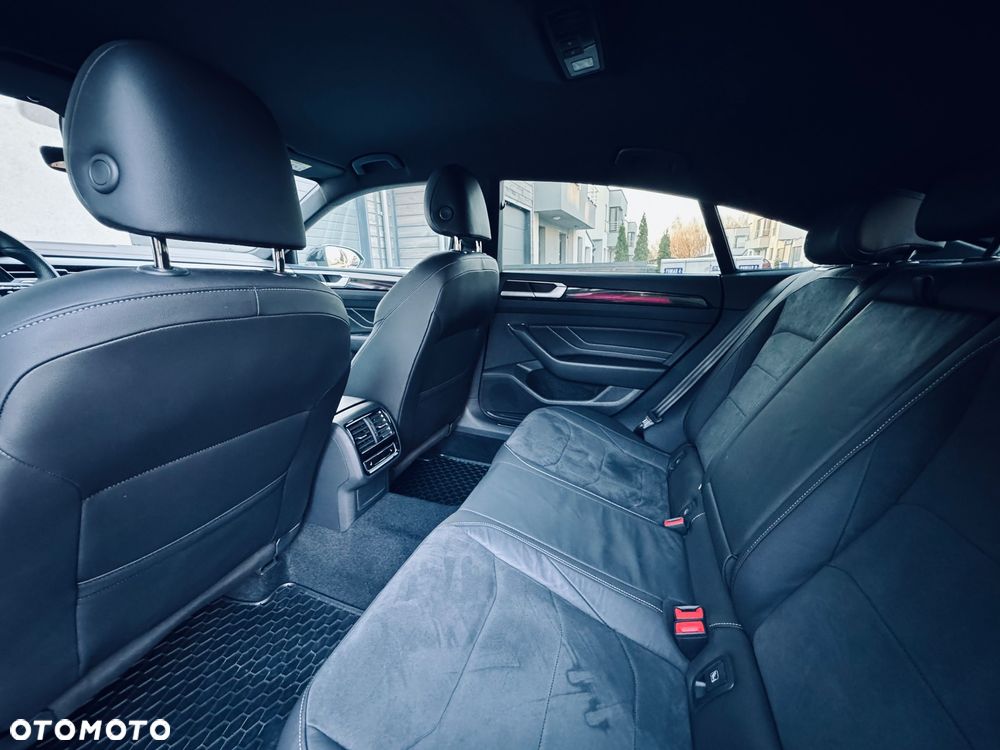 Volkswagen Arteon 2.0 TSI R-Line DSG - 23