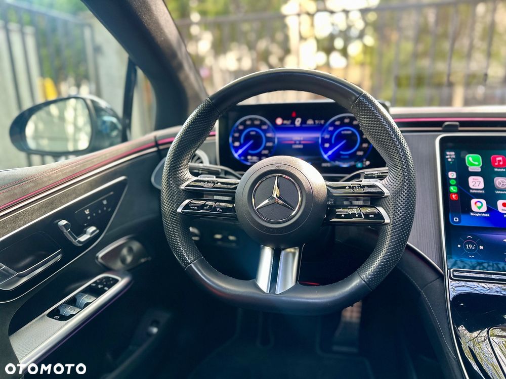 Mercedes-Benz EQE 350+ AMG Line - 12