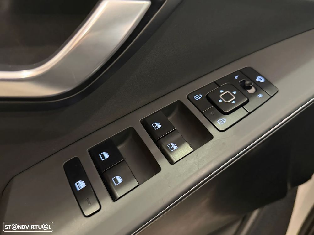 Kia Niro 1.6 GDi HEV Tech - 29