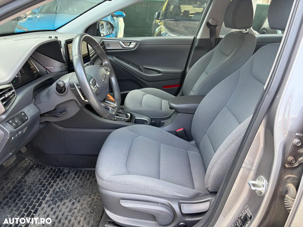 Hyundai IONIQ - 30