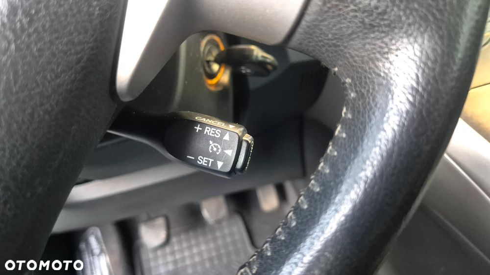 Toyota Auris 1.6 VVT-i Sol - 21