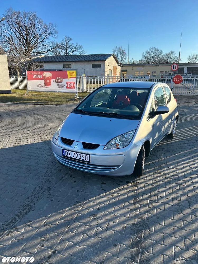 Mitsubishi Colt - 2