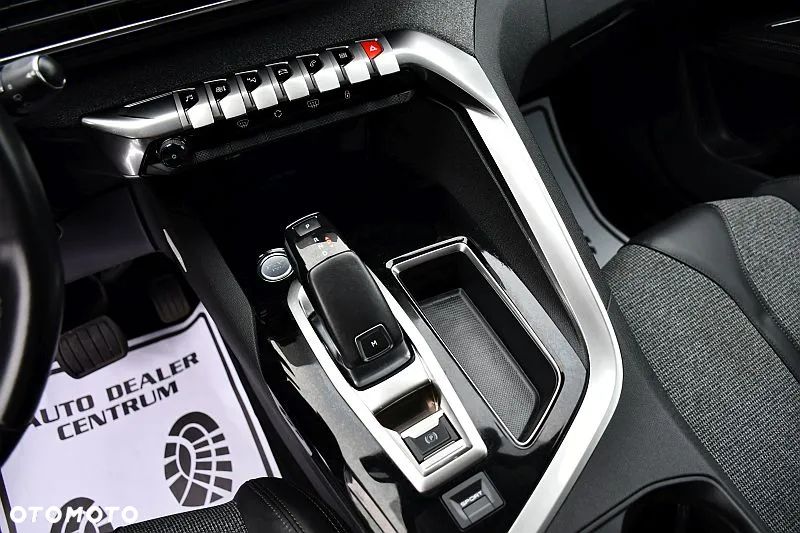 Peugeot 5008 BlueHDI 120 EAT6 Stop & Start Allure - 16