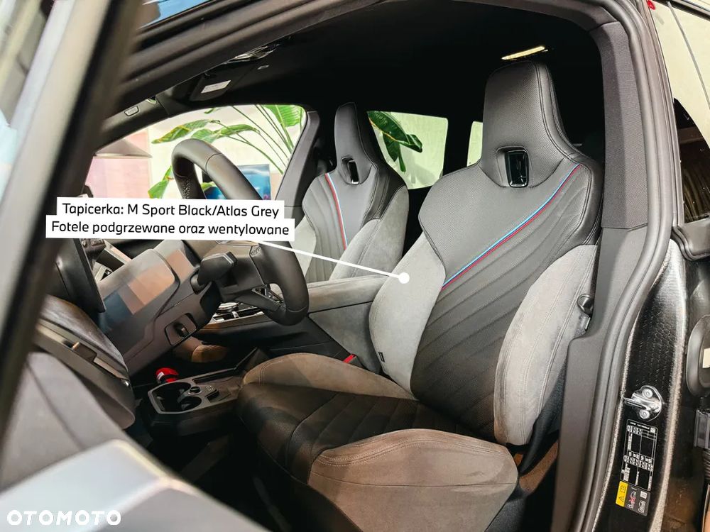 BMW iX xDrive45 - 14