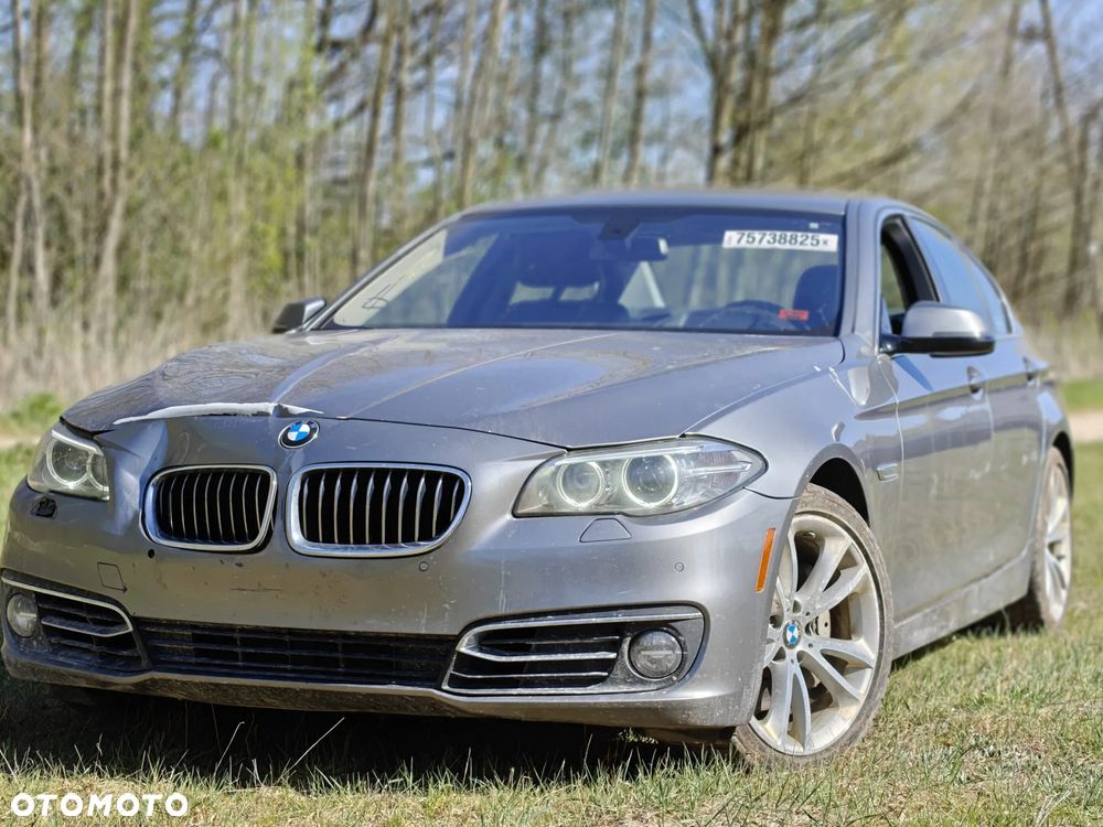 BMW Seria 5 535i xDrive Luxury Line - 2