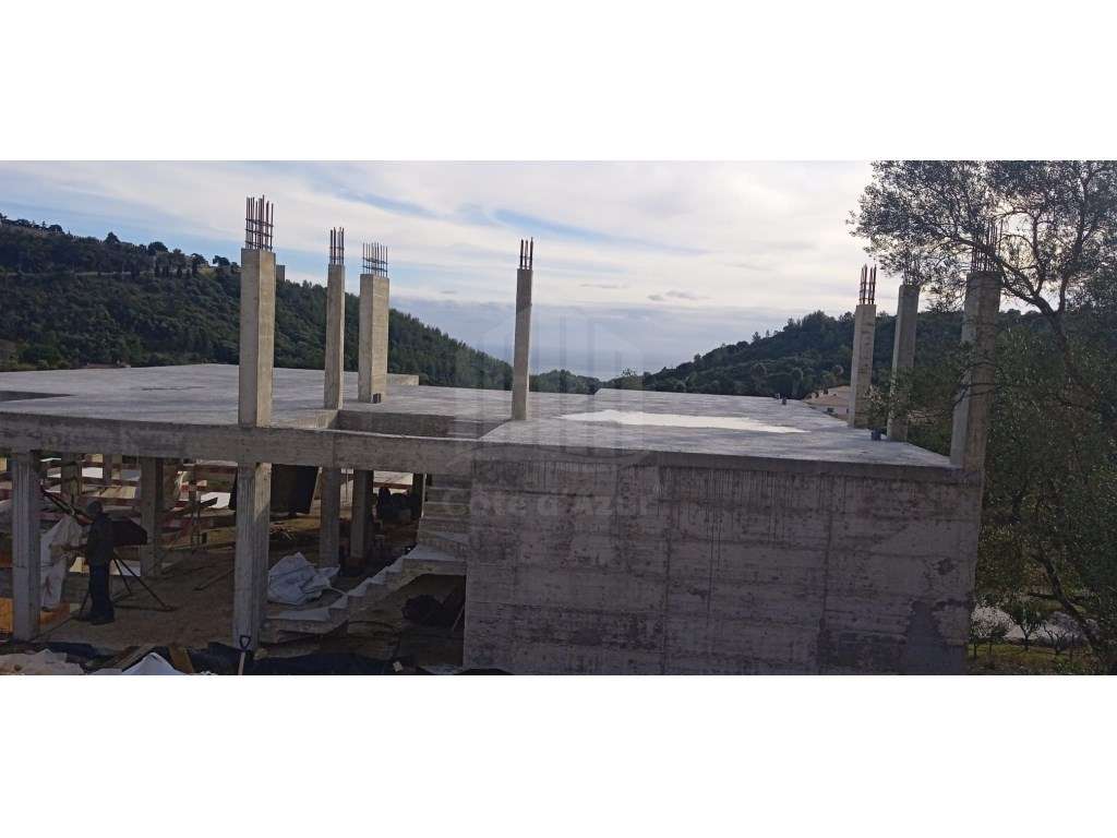 Moradia isolada T3 em Sesimbra, Castelo - Grande imagem: 2/13