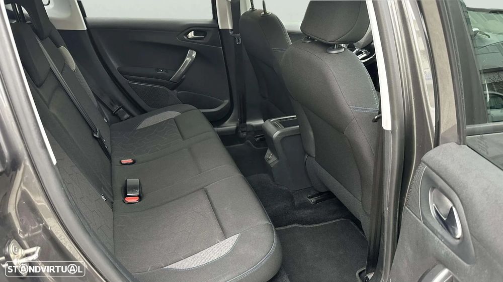 Peugeot 2008 1.2 PureTech Allure - 10