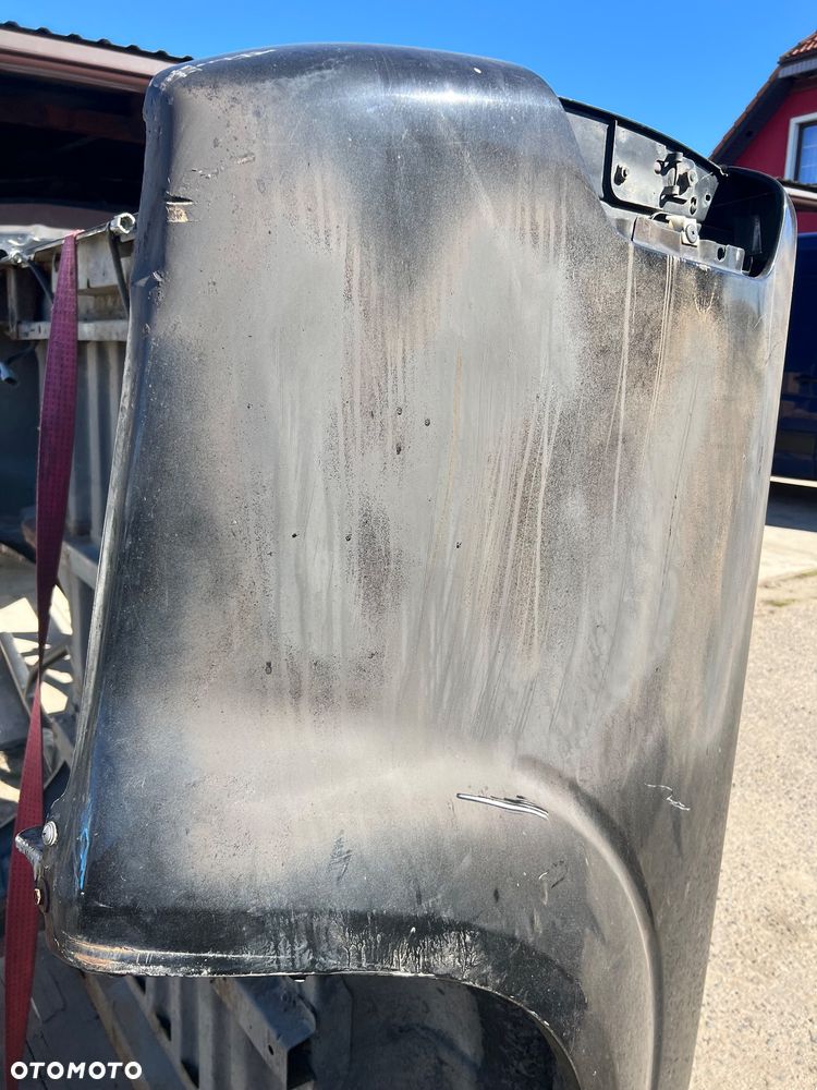 Błotnik prawy zabudowy skrzyni ładunkowej krótka Nissan Navara d40 - 2