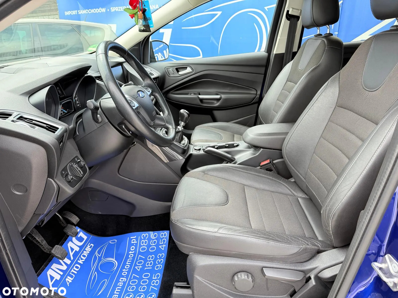 Ford Kuga 1.5 EcoBoost 2x4 Black & Silver - 14