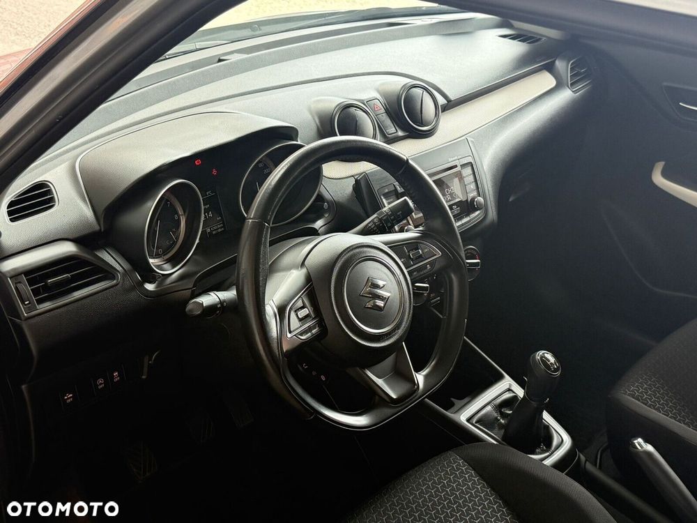 Suzuki Swift - 15