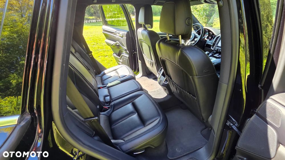 Porsche Cayenne S Diesel - 9