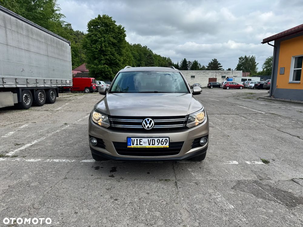 Volkswagen Tiguan - 2