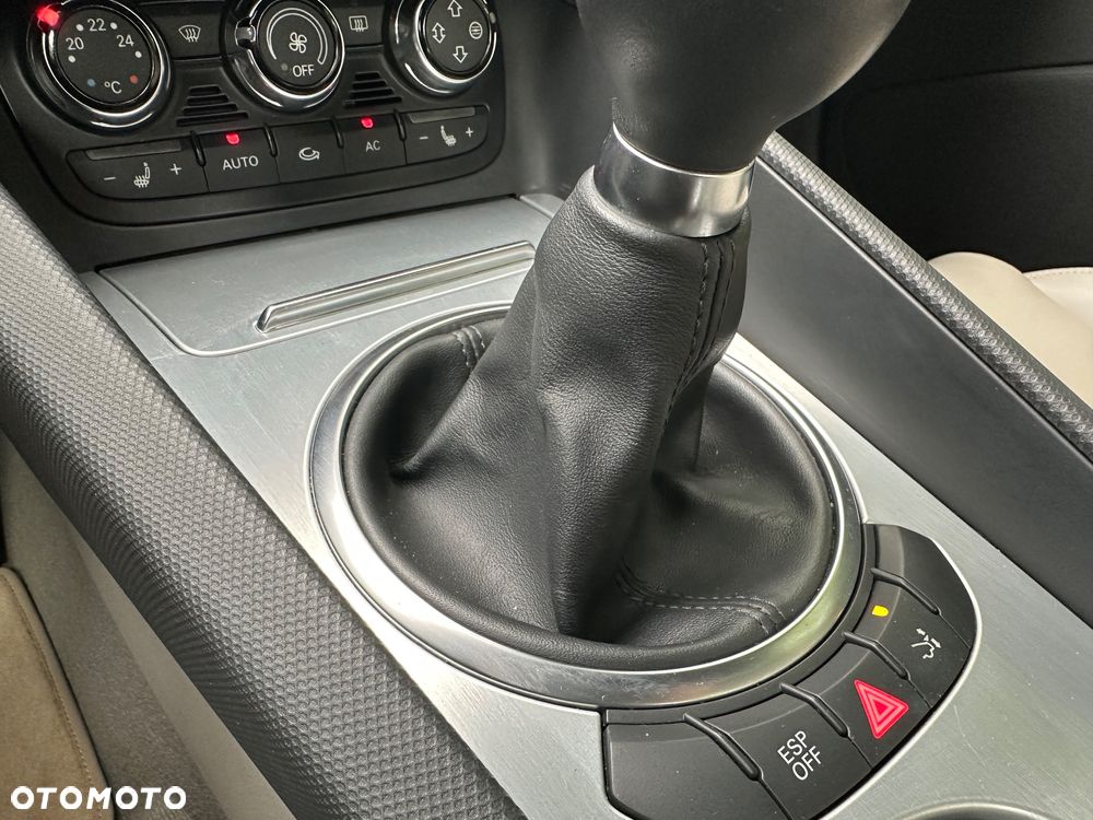 Audi TT Coupé - 14