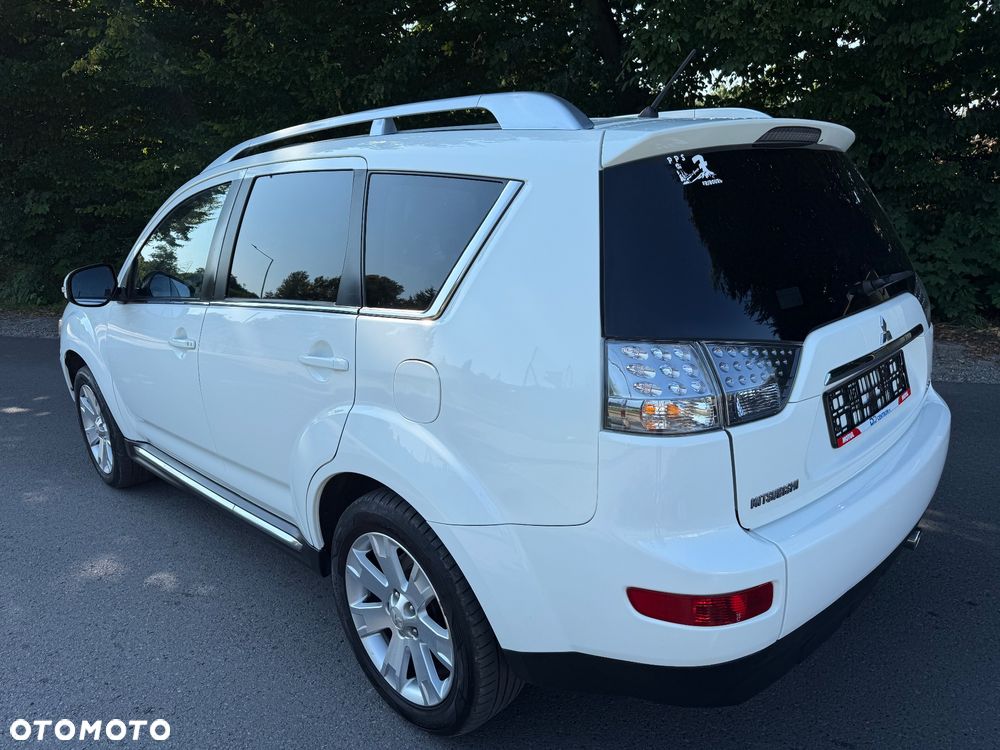 Mitsubishi Outlander 2.4 4WD Invite - 7