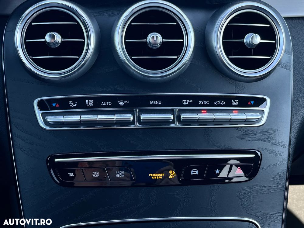 Mercedes-Benz GLC 300 d 4MATIC 9G-TRONIC - 22