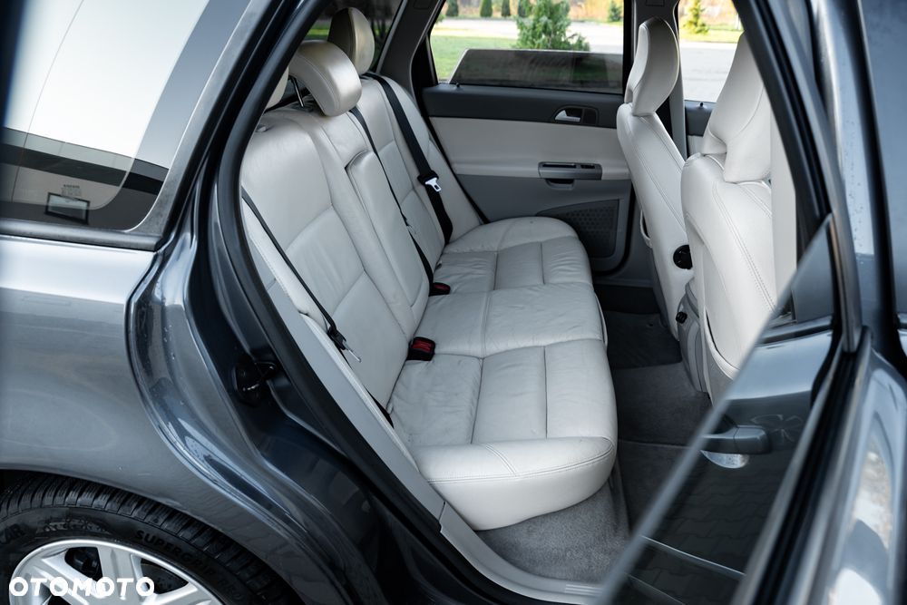 Volvo V50 T5 AWD Summum - 7