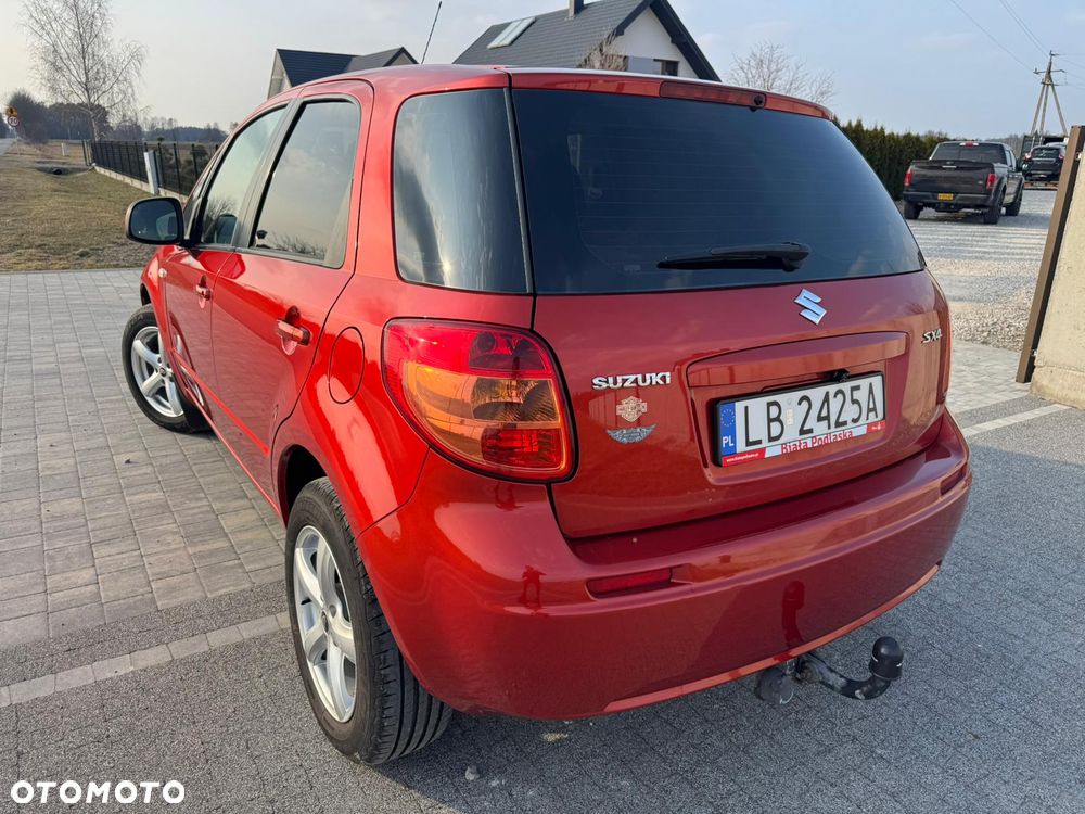 Suzuki SX4 - 12
