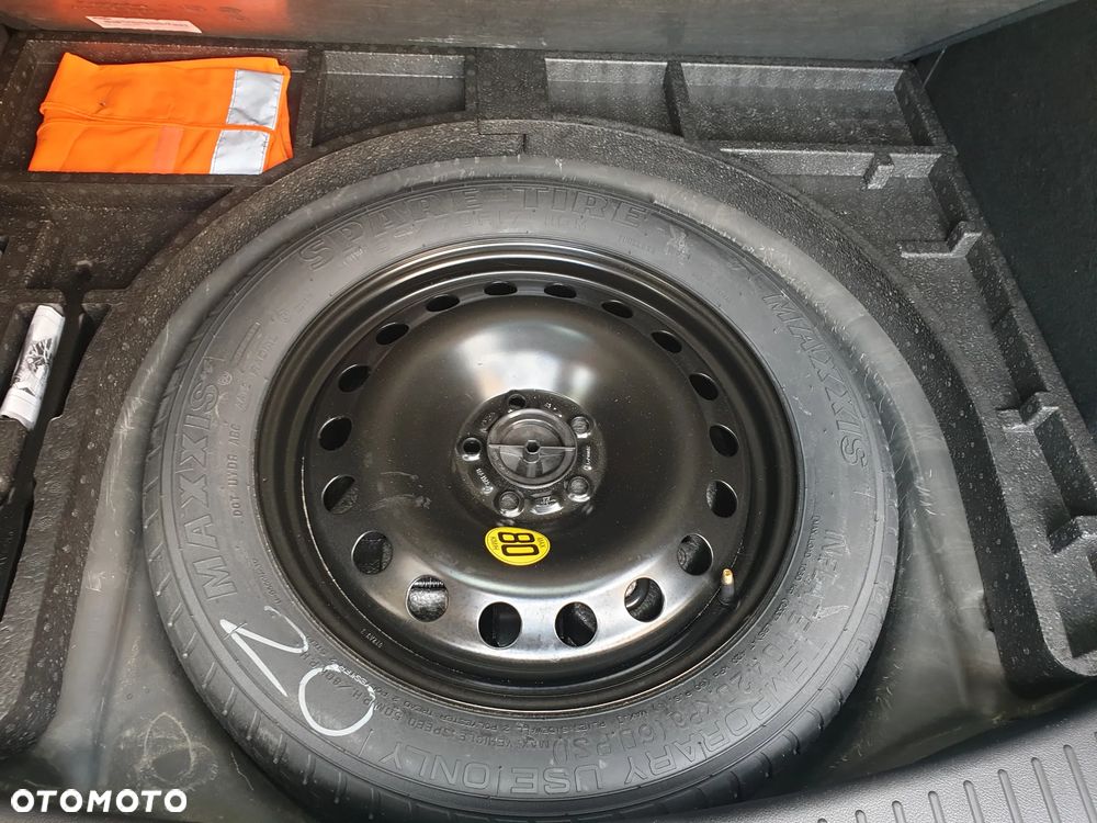 Ford Kuga 2.0 TDCi 4x4 Titanium - 39