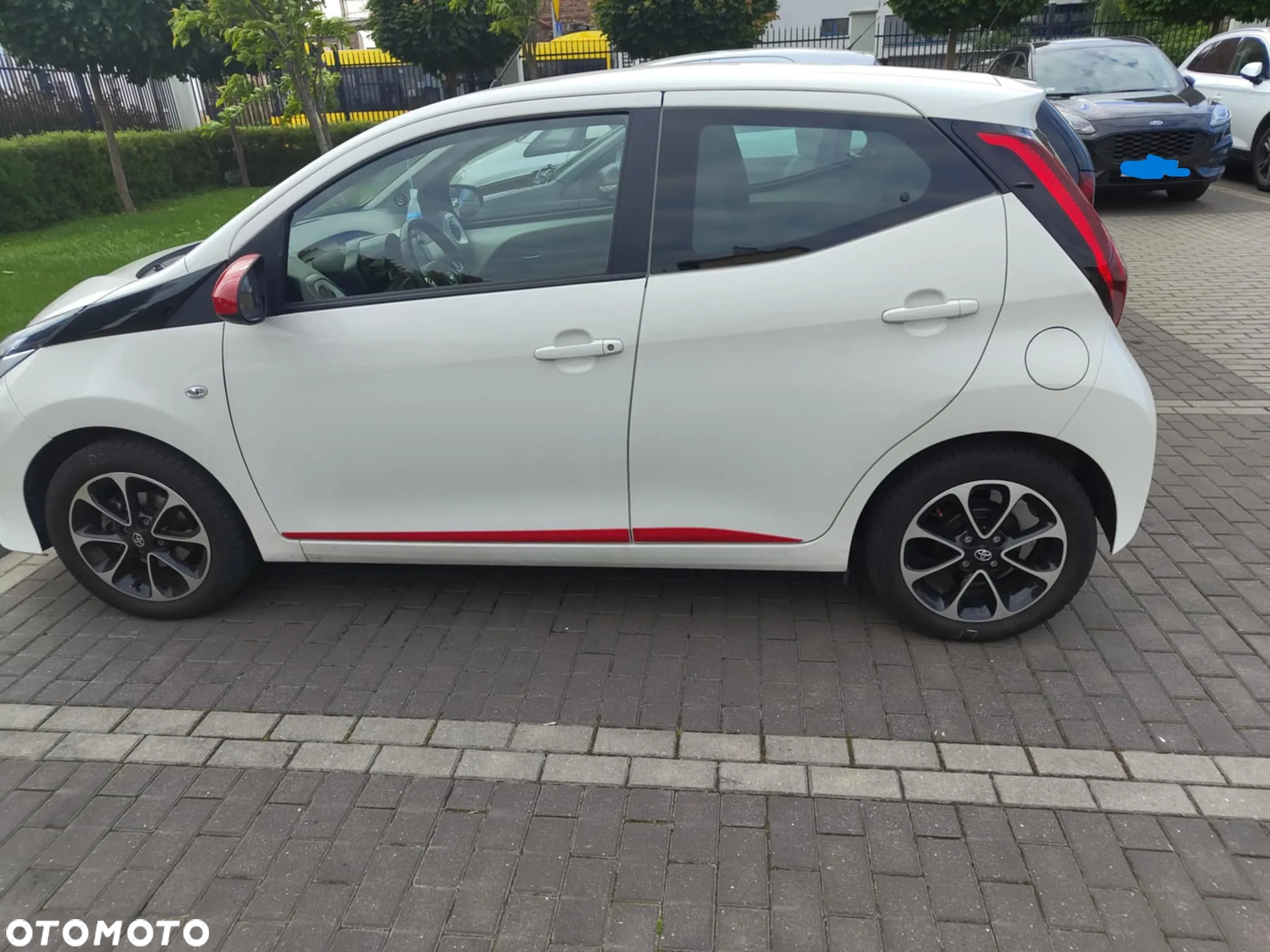 Toyota Aygo 1.0 VVT-i Color Edition - 4
