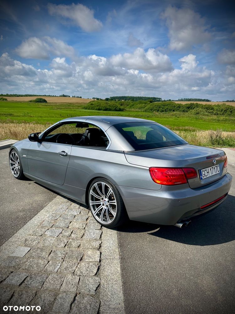 BMW Seria 3 325d - 4