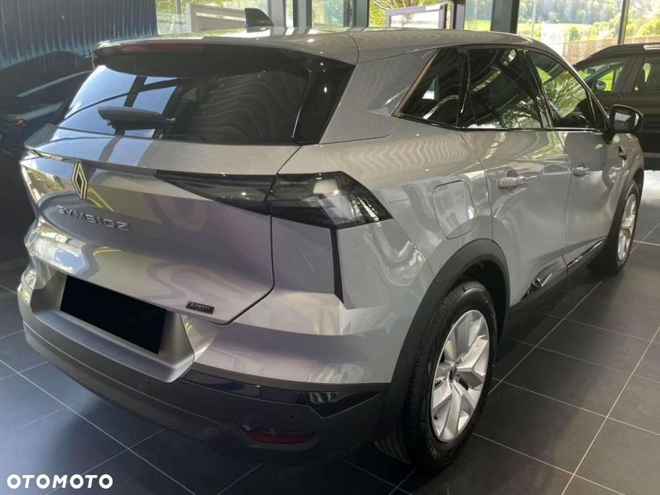 Renault Symbioz - 5